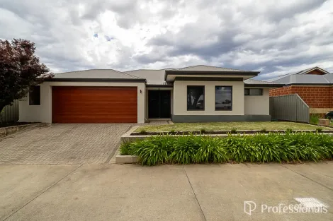 Property photo of 9 Dagostino Road Byford WA 6122