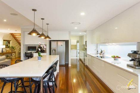 Property photo of 44 Ruth Miller Close Fig Tree Pocket QLD 4069