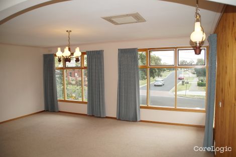 Property photo of 37 Chaucer Street Hamlyn Heights VIC 3215