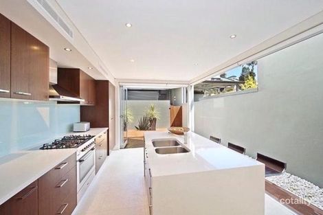 Property photo of 95 Sutherland Street Paddington NSW 2021