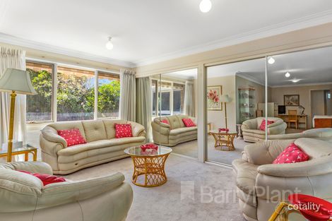 Property photo of 3 Snowden Place Wantirna South VIC 3152