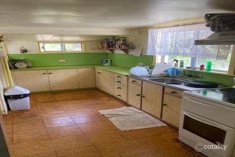 Property photo of 24 Burrowes Street Surat QLD 4417