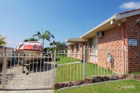 Property photo of 1 Kylie Close Lake Haven NSW 2263