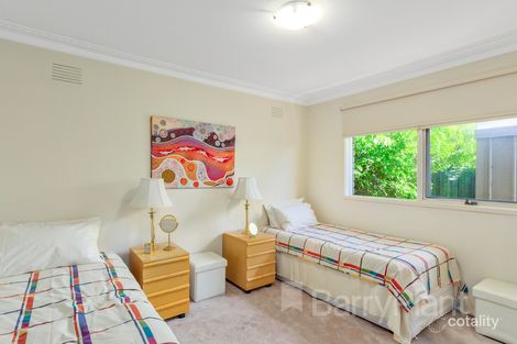 Property photo of 3 Snowden Place Wantirna South VIC 3152