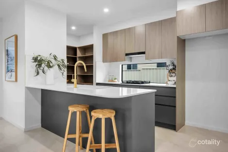 99 Reddall Pde, Lake Illawarra, NSW 2528