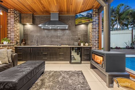Property photo of 10 Rottnest Close Shell Cove NSW 2529