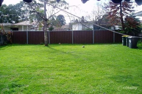 Property photo of 14 Chisholm Crescent Bradbury NSW 2560