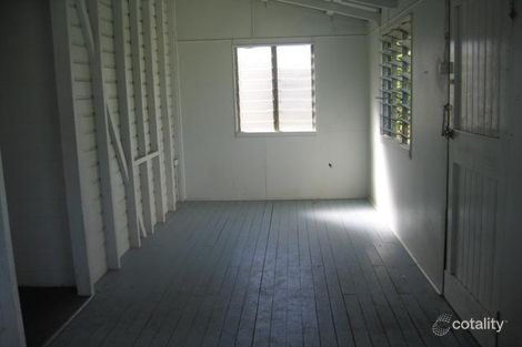 Property photo of 142 Hoare Street Manunda QLD 4870