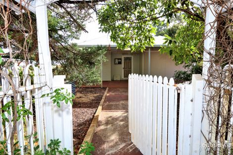 Property photo of 14 Absolon Street Carey Park WA 6230