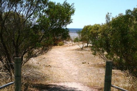 Property photo of 66 Esplanade Pine Point SA 5571