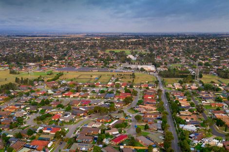 Property photo of 3 Shadi Court Cranbourne West VIC 3977