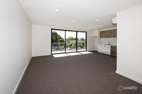 Property photo of 3/34 Toolambool Road Carnegie VIC 3163