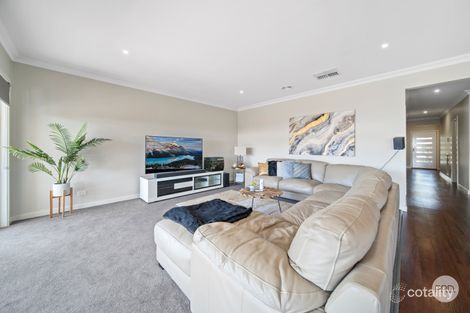 Property photo of 16 Levanda Boulevard Jackass Flat VIC 3556