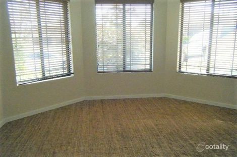 Property photo of 10 Brantwood Approach Hocking WA 6065