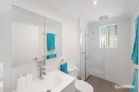 Property photo of 7 Maple Avenue Sun Valley QLD 4680