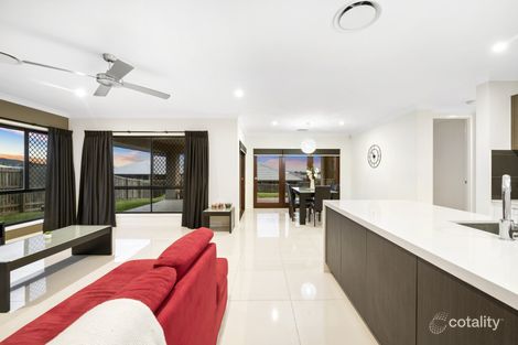 Property photo of 21 Wandoo Crescent Westbrook QLD 4350
