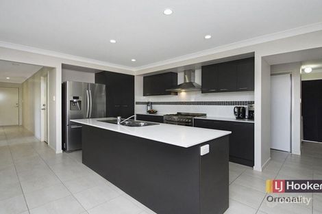 Property photo of 27 Banks Drive Ormeau QLD 4208