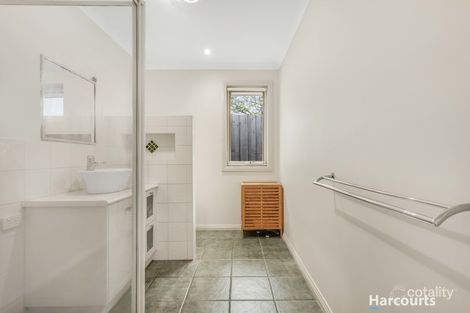 Property photo of 3 Andrew Court Pakenham VIC 3810