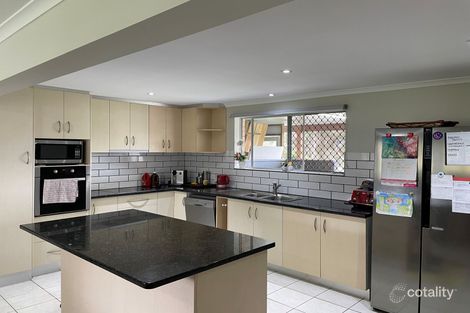 Property photo of 19 Wren Street Birkdale QLD 4159