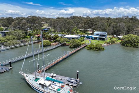 Property photo of 31-33 Wahine Drive Russell Island QLD 4184