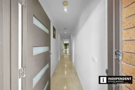 Property photo of 7 Red Fox Boulevard Brookfield VIC 3338