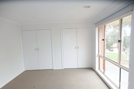 Property photo of 4 Marshall Place Hallam VIC 3803