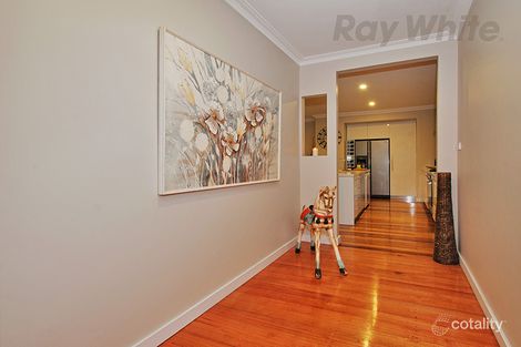 Property photo of 34 Moore Avenue Croydon VIC 3136