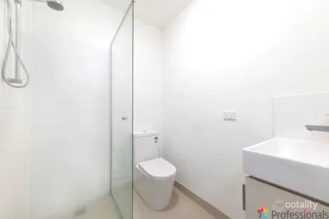 Property photo of 17/15 Mullenger Road Braybrook VIC 3019