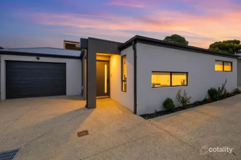 2/40 Dyson Dr, Sunbury, VIC 3429