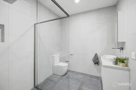 Property photo of 2/40 Dyson Drive Sunbury VIC 3429