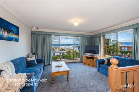 Property photo of 28 Robin Court Lindisfarne TAS 7015