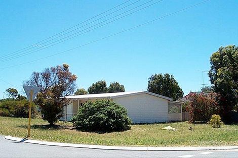 8 Marlin Way, Golden Bay, WA 6174