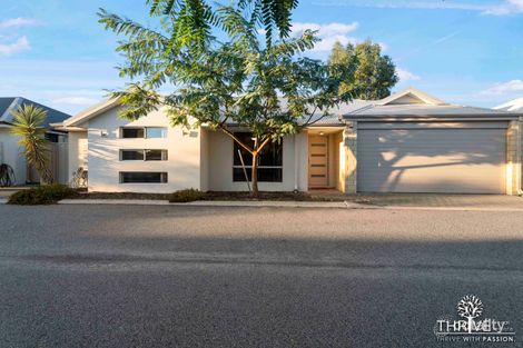 3/148 Treasure Rd, Queens Park, WA 6107