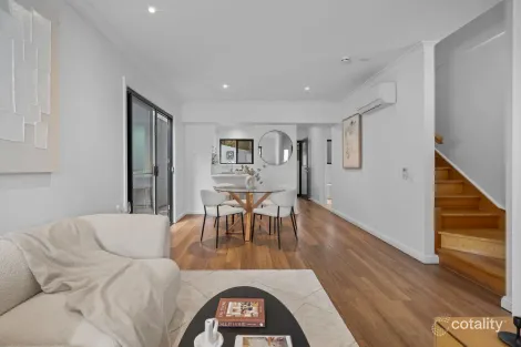 3/10 Greenlaw St, Indooroopilly, QLD 4068