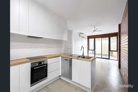 2/140 Mt Alexander Rd, Travancore, VIC 3032