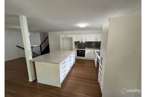 Property photo of 19 Turner Avenue Fairfield QLD 4103