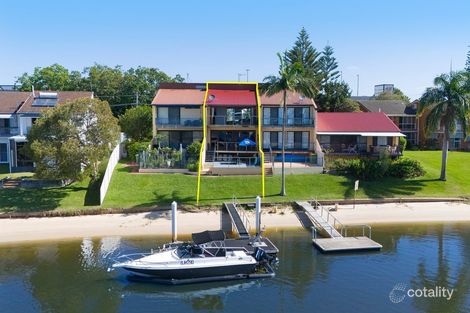 3/23 Hooker Bvd, Broadbeach Waters, QLD 4218