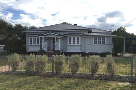 33 Dragon St, Warwick, QLD 4370