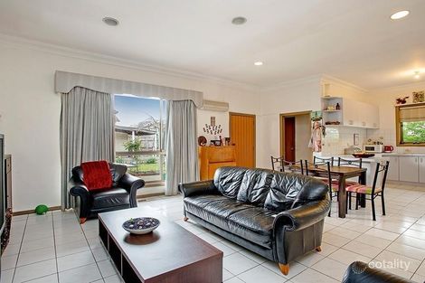 Property photo of 18 Lochinvar Street Pascoe Vale South VIC 3044