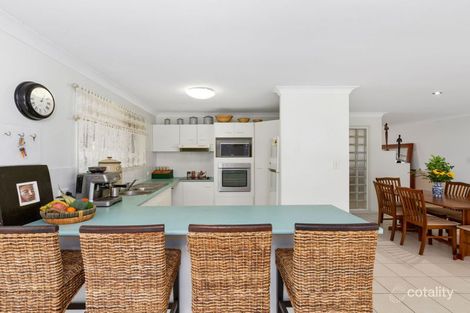 Property photo of 80 Avondale Drive Banora Point NSW 2486