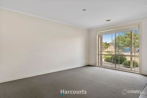 Property photo of 14 Robusta Avenue Cranbourne VIC 3977