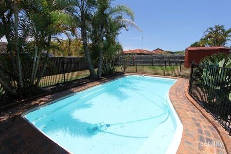 Property photo of 28 Lambros Drive Benowa QLD 4217