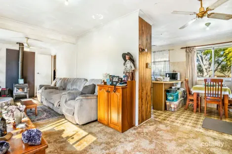 Property photo of 24 Stockyard Circuit Wingham NSW 2429