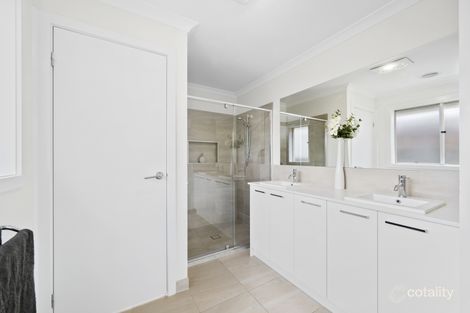 Property photo of 70 Grainger Parade Lucas VIC 3350