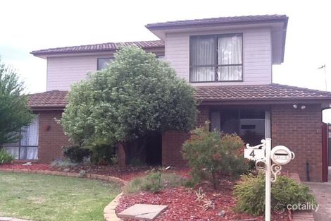 4/5 Weir Pl, Queanbeyan West, NSW 2620