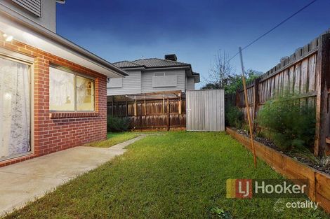 Property photo of 2/8 Olga Street Scoresby VIC 3179