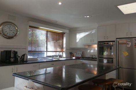 Property photo of 19 King Parade Knoxfield VIC 3180