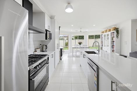 Property photo of 16 Maddison Circuit Darley VIC 3340