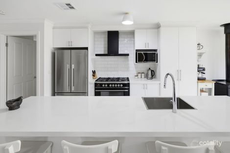 Property photo of 16 Maddison Circuit Darley VIC 3340