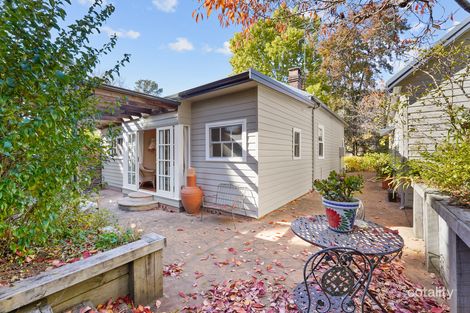 Property photo of 115 Falls Road Wentworth Falls NSW 2782